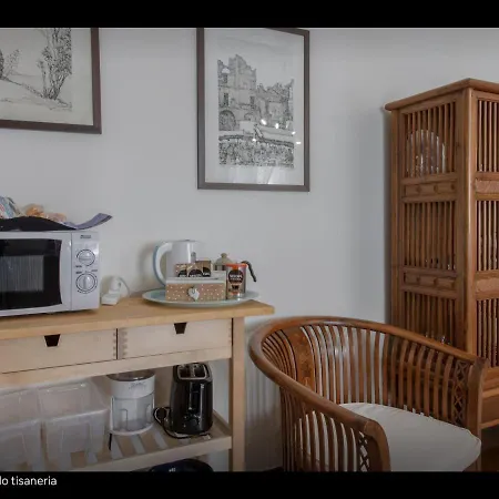 Gloria Apartman *